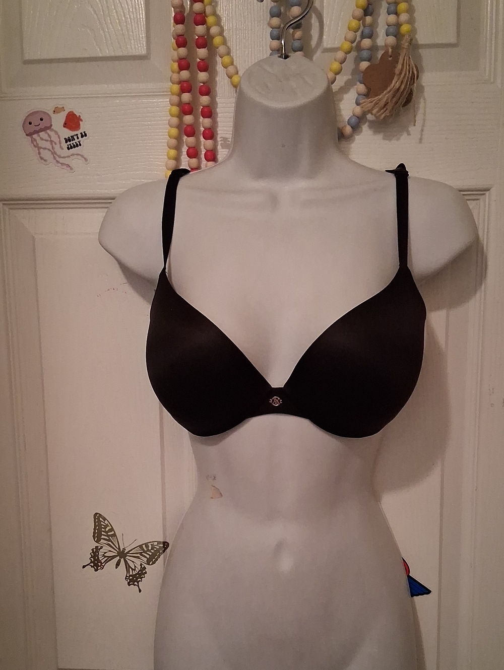 Victoria Secret Bra - Picture 2 of 5